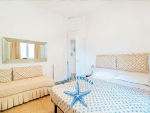 Lido di  Camaiore appartamento con terrazza abitabile : appartamento In vendita  Lido di Camaiore